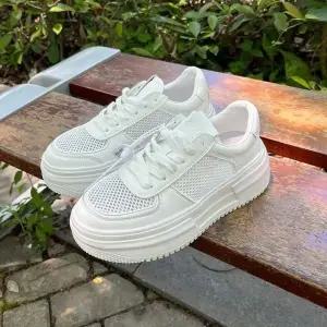 6센치 매쉬 키높이 운동화 남성 통굽 통기성 망사 올화이트