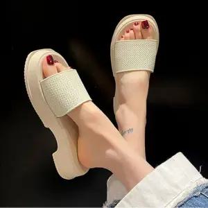 여성 여름슬리퍼 휴양지 발편한 뮬 통굽 샌들 4컬러 (WFJ72Z0)