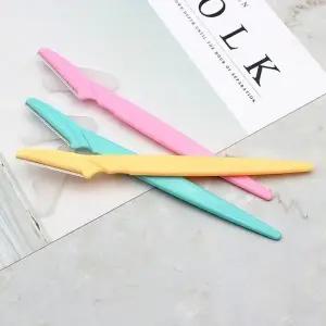 잔털눈썹칼 제모 여성 지저분할때 간편휴대 솜털다듬기칼 섬세한 (WFJ7C4B)