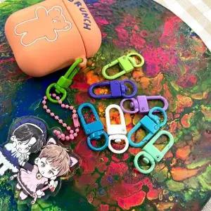 컬러믹스 부자재 D형 회전 트렌드 필수템 악세 (WFJSQKJ)