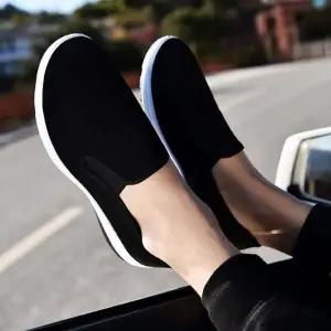 [하프클럽/]남성 슬립온 운동화 볼넓은 발편한 단화 스니커즈