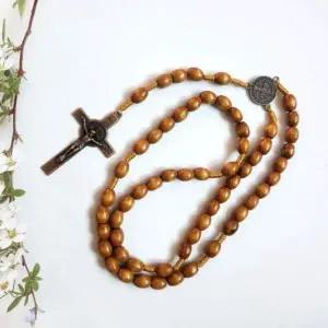 [하프클럽/]천주교 묵주 나무 기도 팔찌 연한갈색 십자가 디자인 매듭형