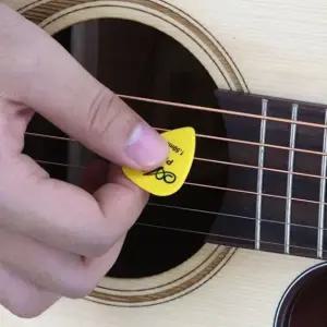 기타 대용량 피크 통기타 일렉 휴대용 미니 피크 100개입 세트