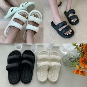 라인폼슬리퍼 여성 신발 여름 여행 슈즈 데일리 무지 거실화 룸슈즈 슬리퍼 (WFKBD4G)