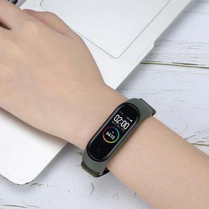 Xiaomi Mi Band 용 나일론 루프 스트랩 7 6 5 4 3 팔찌 시계 밴드 Miband 편안한 스포츠 팔찌 손목 밴드 Mi