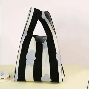 고품질 봉지 봉다리백 봉다리 스트라이프 니트백 구름그레이 (WFKDXUC)