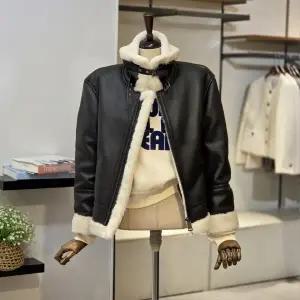 [대구백화점] [반에이크]카라벨트 퍼 무스탕(VB5YJPM501Z)