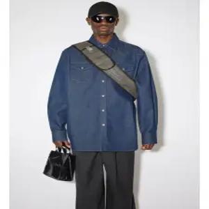 인디고 데님 버튼업 셔츠 BB0510 135