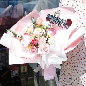 비누꽃다발 프리미엄 졸업식꽃다발 졸업선물 기념일 축하꽃 이벤트용 레드