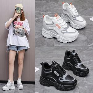 베리슈 여성 7.5cm 발편한 키높이운동화 스니커즈 하이탑 스탠딩화