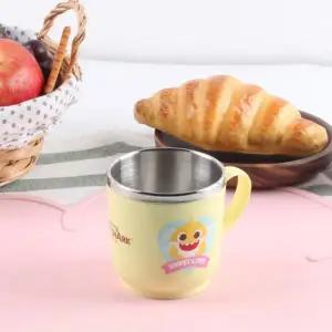 [텐바이텐]아기상어 논슬립스텐손잡이컵 노랑1908