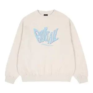 [블루테일](강남점)AYI3TS02LG 라이트그레이 레터링 나염 맨투맨 티셔츠