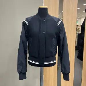 [에고이스트]컬러배색라글란숏점퍼 EQ1WZ160_DJ