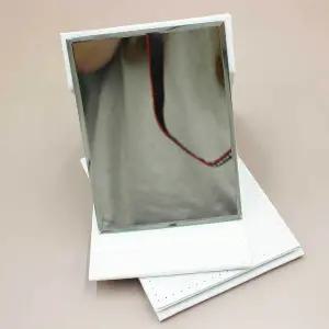 유리 거울 접이식 미니 휴대용 화이트 WFH0S5V