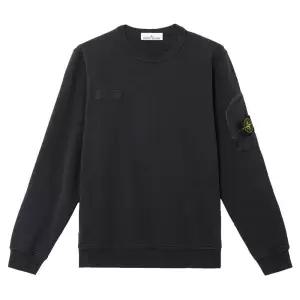 스톤아일랜드 와펜 패치 지퍼 포켓 맨투맨 블랙 6100003 S0123 V0029