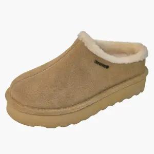 [베어파우](센텀시티점)IZZY PLATFORM LO 여성 방한 양털슬립온 K3323243RD-W-CT