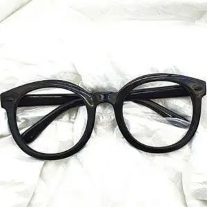 동글이 빈티지 귀여운안경테 아시안 스타일 블랙뿔