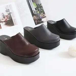 블로퍼 슬리퍼 중년신발 키높이 가보시굽 미용실신발 WA3CE32