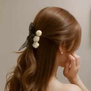 [셀러에이드]소형 헤어핀 반묶음 머리장식 비즈 리본 헤어장식 럭셔리 집게핀