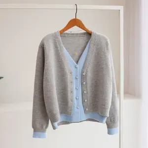 [잇수다] 펄리온 이중 배색 레이어드 브이넥 니트 가디건