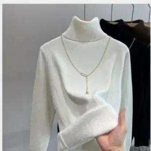 여성 스웨터 겨울 기모 목폴라 풀오버 니트