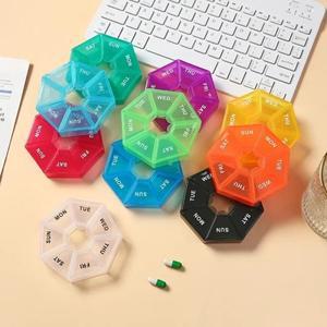 1pcs 7 일 알약 의학 상자 주간 태블릿 홀더 휴대용 여행 미니 작은 케이스 스토리지  박스