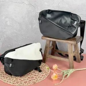 다양한포켓 포인트 실용적인 옆으로매는 남성크로스백 WF0D243