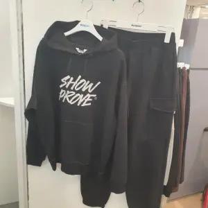 에꼴리에 HC14 스티치 에어쿠션  셋업 배색 스티치 에어쿠션 후드 카고조거 셋업 26A0