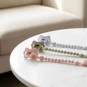 컬러 에센스 올실리콘 일자형 버터플라이 쪽쪽이 2종세트  쪽쪽이+클립)