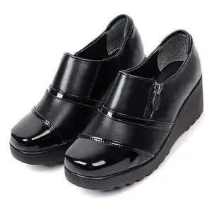 우먼 올시즌 통굽 지퍼라인 컴포트화 클래식 웨지키높이 슬립온 WFJUBEP