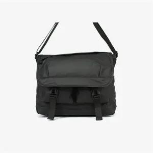 [셀러허브][라일리] Rly 전면 포켓 남성 생활방수 캐주얼 메신저백 5컬러 (S9548204)