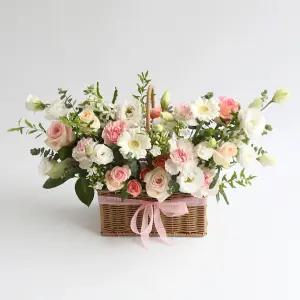 화이트핑크 생화꽃바구니