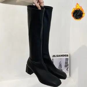 여성 사각코 가죽 기모안감 겨울 패션 부츠 LK W888N