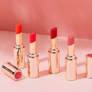 수려한 연 실크 립 루즈