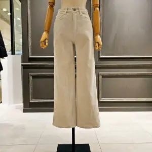 [대구백화점] [아니베에프]코듀로이 세미 기모팬츠(A4BWSL510)