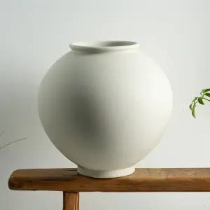 백자 청 무유 무광 달항아리 30cm 소품 장식 풍수지리 오브제 화병