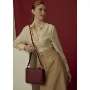 [에스콰이아] 뉴밸류 크로스백(클러치 겸용)