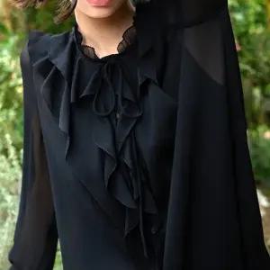 로맨틱 러플 블라우스 1종(이너포함)