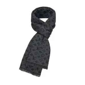 [명품] 머플러 목도리 모노그램 스카프 클래식 차콜 그레이 M78526