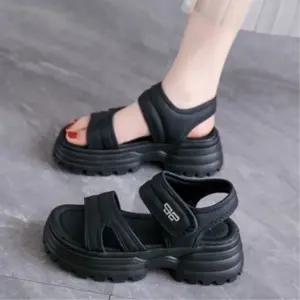 여성용 미끄럼 방지 플랫폼 스트랩 샌들