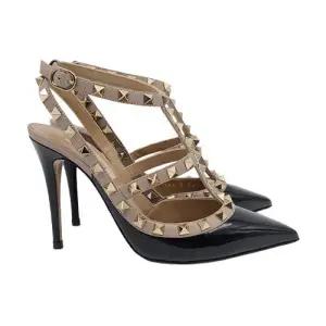 락스터드 케이지 펌프스 1W2S0393 VNW N91