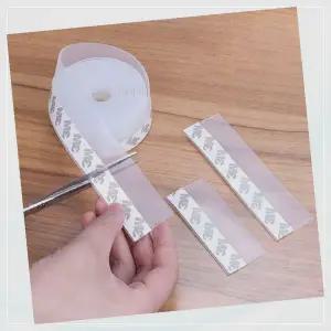 투명실리콘테이프 문틈새차단 창문바람막이 방풍지 현관문풍지 창틀틈막이 접착식 롤타입