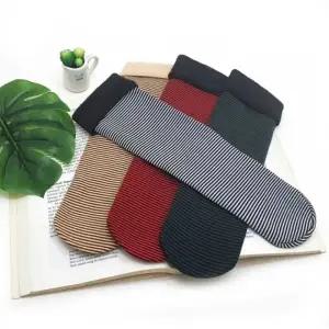 다사라유통줄무늬 방한융털 융 두꺼운기모 스판 보온 따뜻한 털양말 겨울양말 겨울덧신