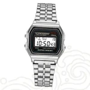 메탈 디지털 손목시계 스테인리스 스틸 방수 알람 크로노 레트로 스퀘어 액정 남녀공용 캐주얼