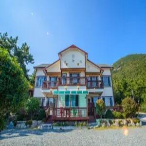 [경남 펜션] 남해 바다의숲펜션 (사천,남해)