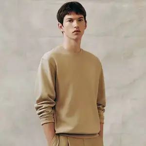 [지오다노] 024920 언브러시드 테리 솔리드 맨투맨