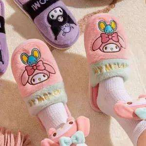 고품질 마이멜로디 투톤 보온 털슬리퍼 230mm 1P 겨울 털신 (WFGPVWF)