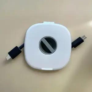 고품질 케이스 수납 선정리 케이블 케이블수납케이스 화이트 (WFGTGVU)