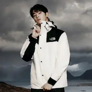 [노스페이스] [노스페이스 공식] NJ2GQ50B 남성 에코 고어텍스 마운틴 자켓_IVORY