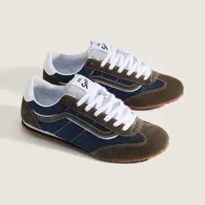 공용 VANS 슈퍼 로우 프로 메탈릭 VN000D83BF1 브라운